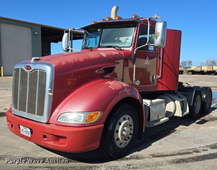 Main image Peterbilt 386