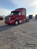 2010 Peterbilt 387 Image