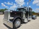 2010 Peterbilt 389 Image