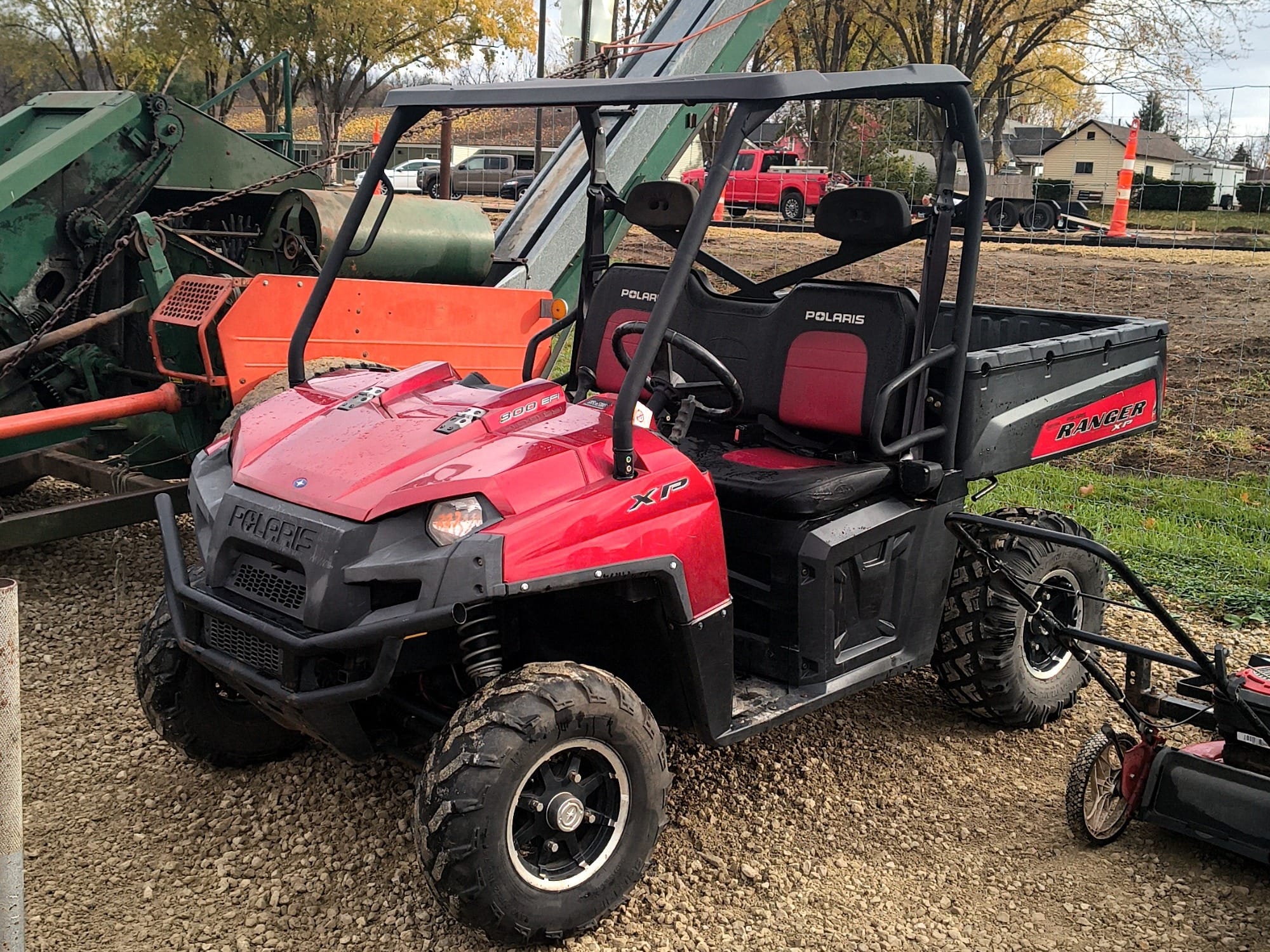 2010 Polaris Ranger 800 Equipment Image0