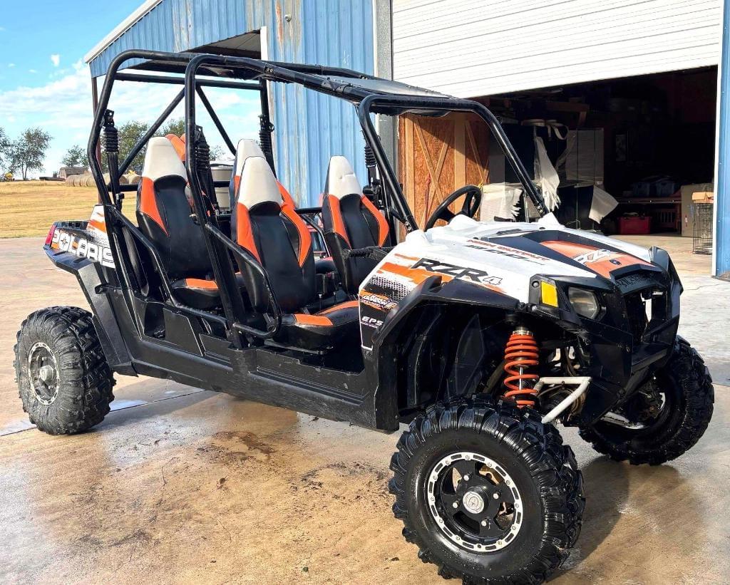 Image of Polaris RZR 800 Primary image