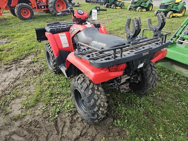 Image of Polaris Sportsman 800 equipment image 2