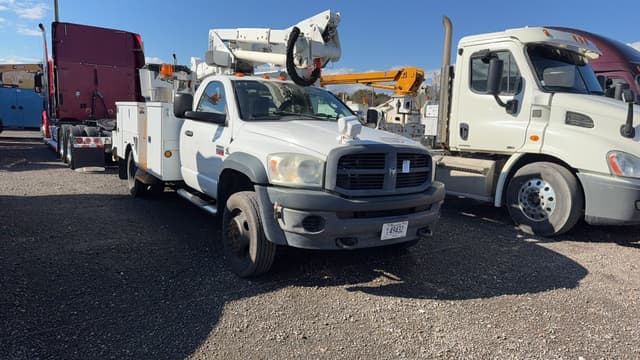 Image of Dodge Ram 5500 equipment image 2
