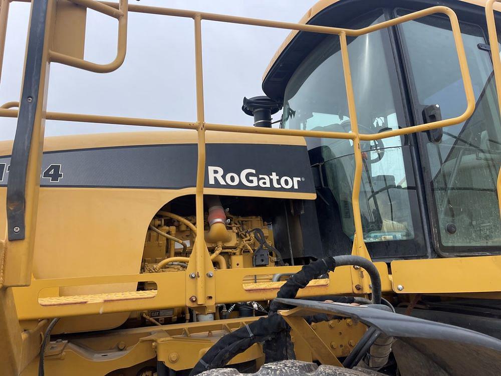 Main image Ag-Chem RoGator 1184 19