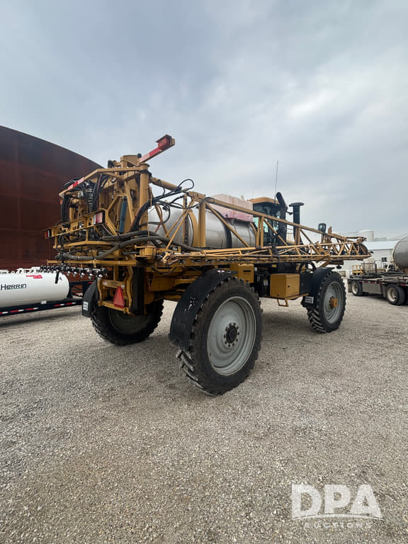 Image of Ag-Chem RoGator 1184 equipment image 4