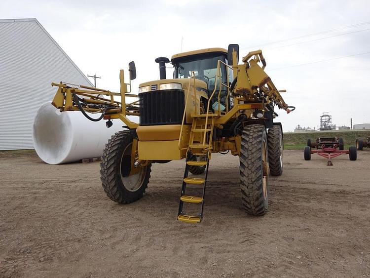 Main image Ag-Chem RoGator 1386 7