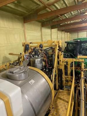 2010 Ag-Chem RoGator 984 Image