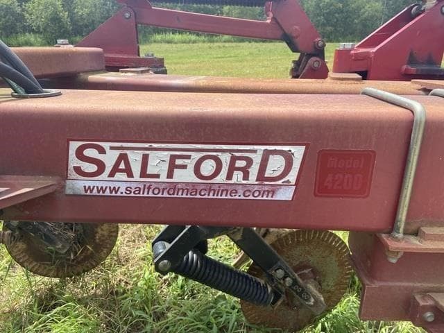 Image of Salford 8205 equipment image 3