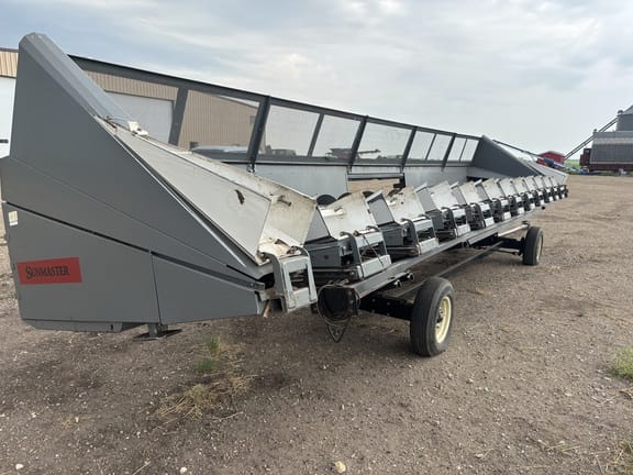 2010 Sheyenne Sunmaster 12R30 Equipment Image0