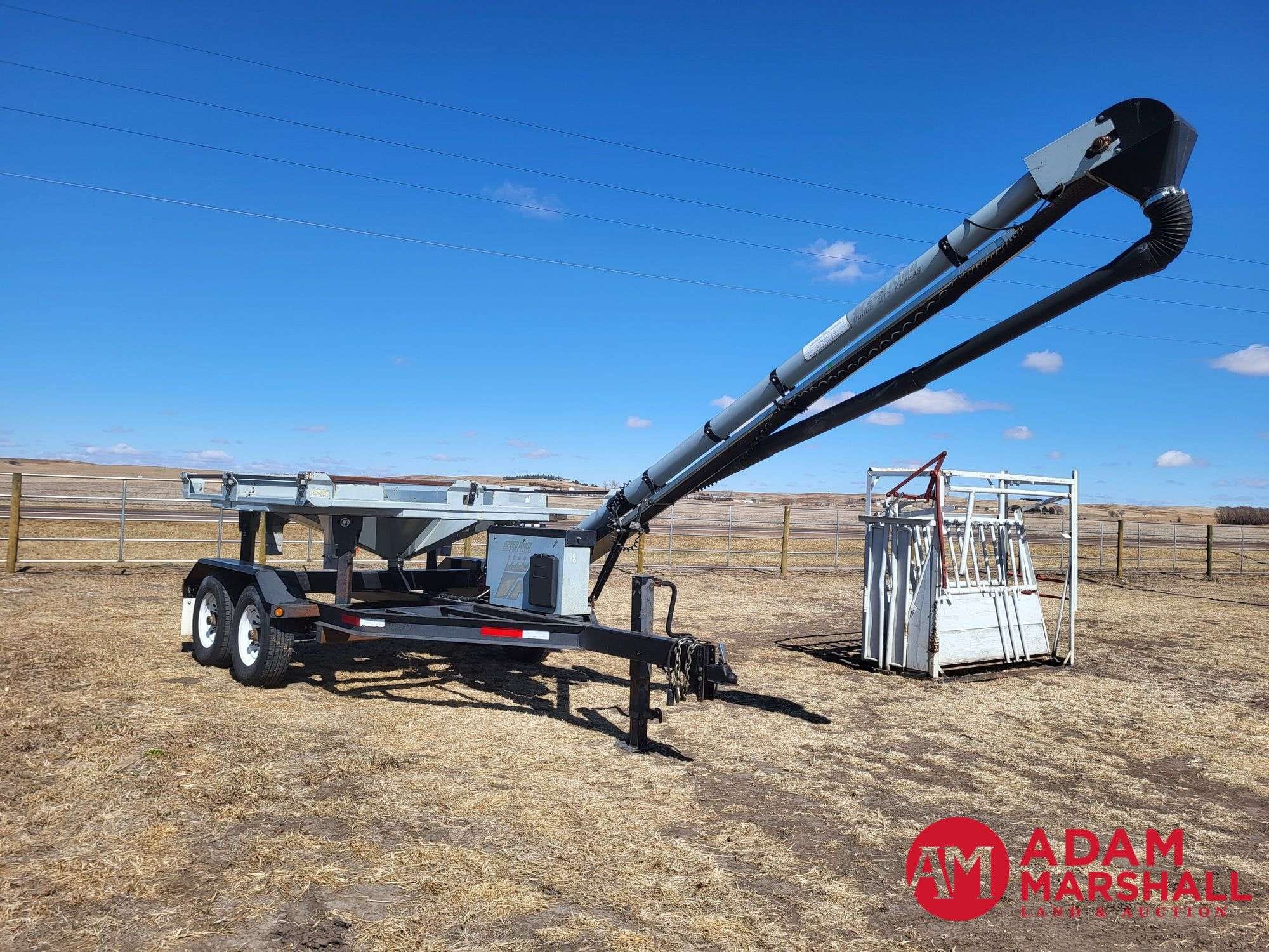 2010 CrustBuster Speed King Equipment Image0