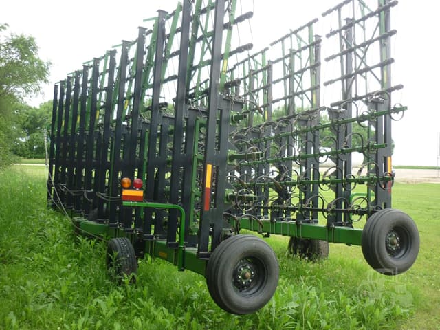 Image of Summers SuperWeeder equipment image 1