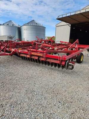 2010 Sunflower 6333-28 Image