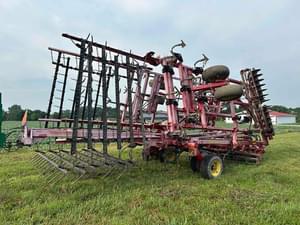 2010 Sunflower 6333 Image