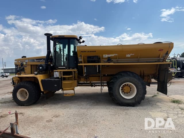 Image of Ag-Chem Terra-Gator 8204 equipment image 1