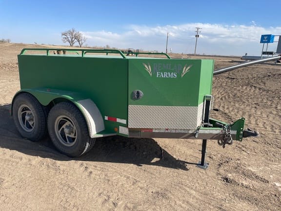 2010 Thunder Creek ADT750 Equipment Image0