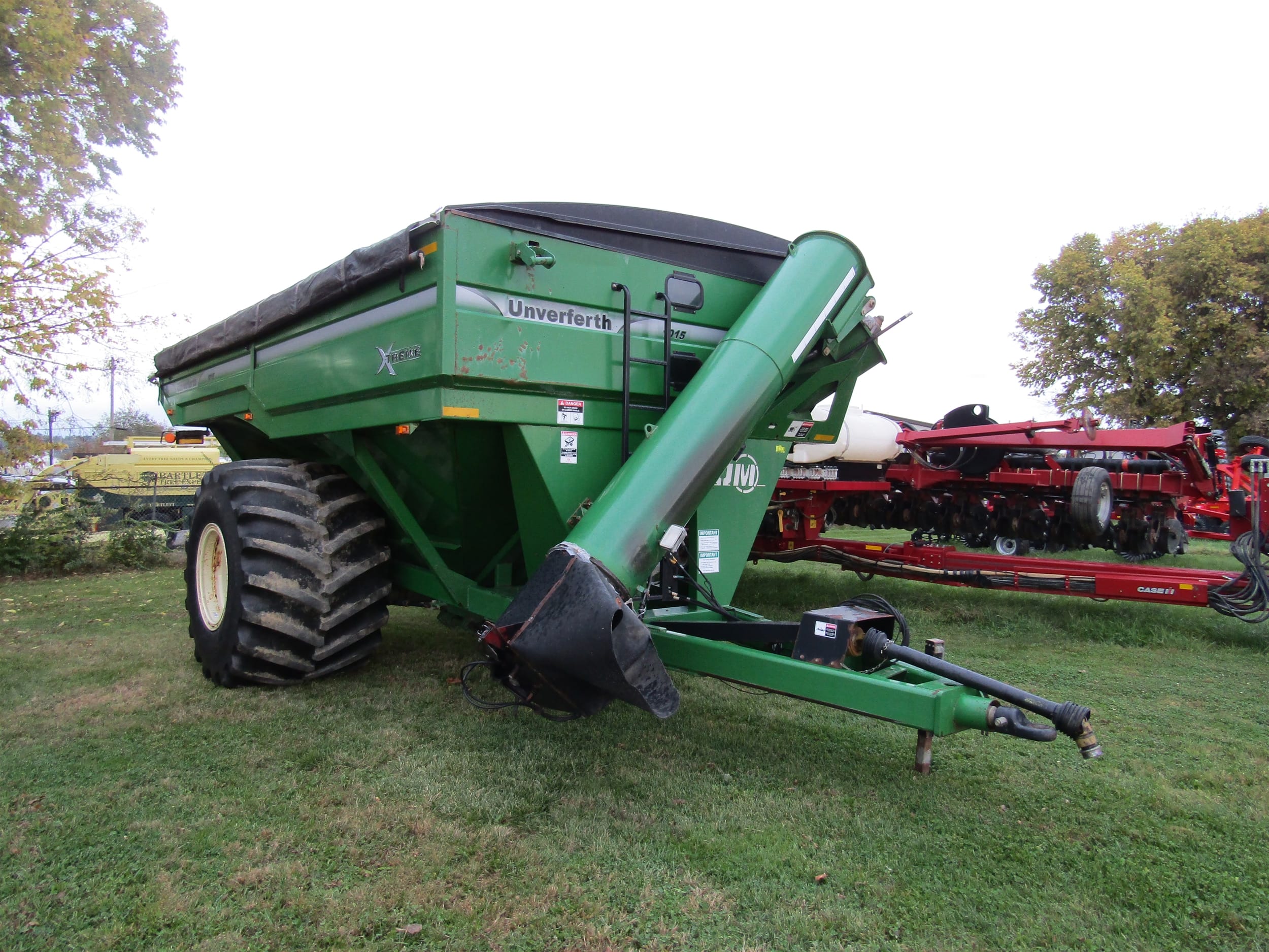 2010 Unverferth 1015-20 Equipment Image0