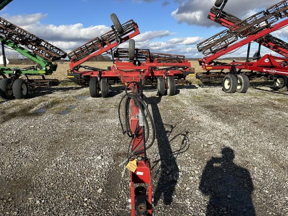 2010 Unverferth 1225 Equipment Image0