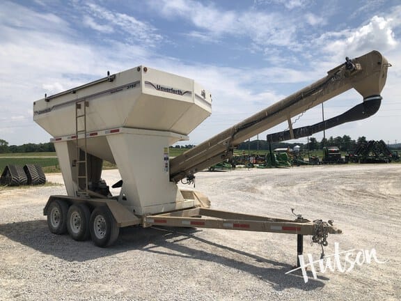 Main image Unverferth 3750