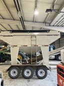 2010 Unverferth 3750 Image