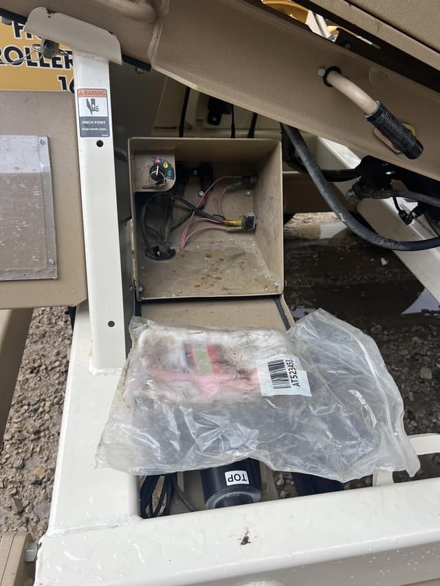 Image of Unverferth 3750 equipment image 3