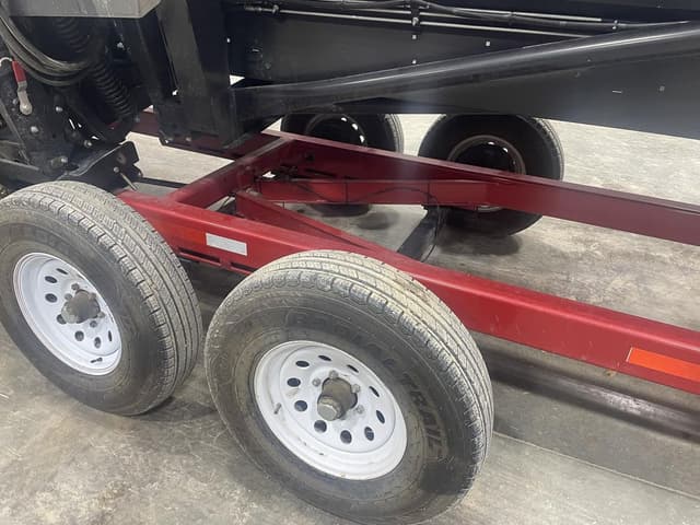 Image of Unverferth Roadrunner 542 equipment image 3