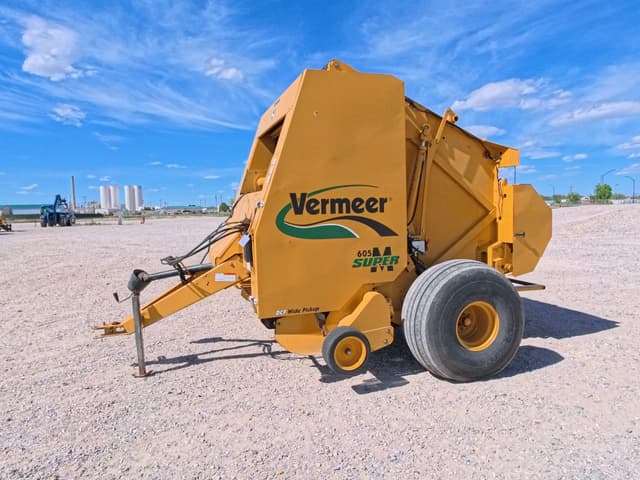 Image of Vermeer 605 Super M equipment image 2