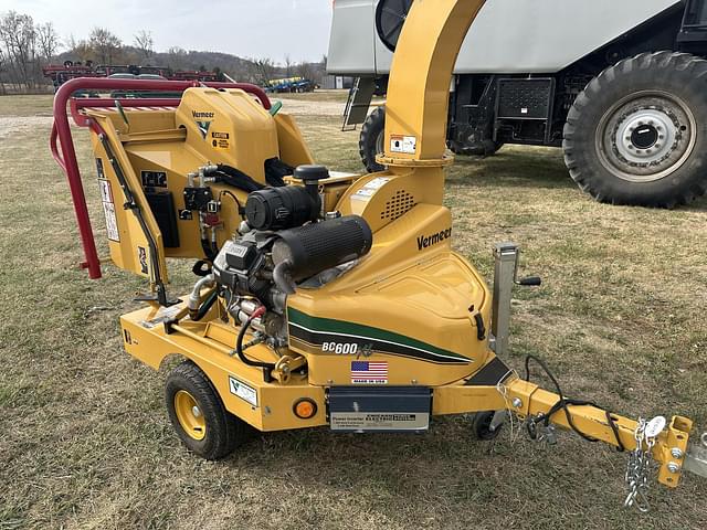 Image of Vermeer BC600XL equipment image 3