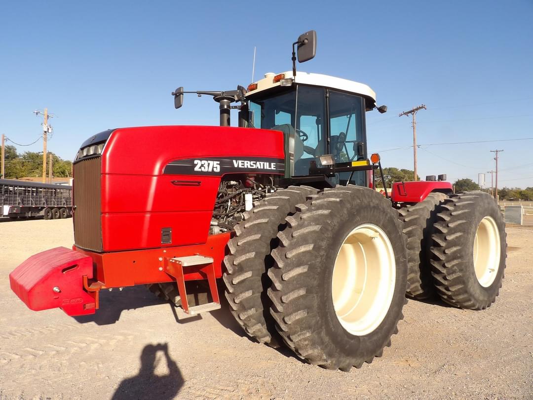 Image of Versatile 2375 Primary image