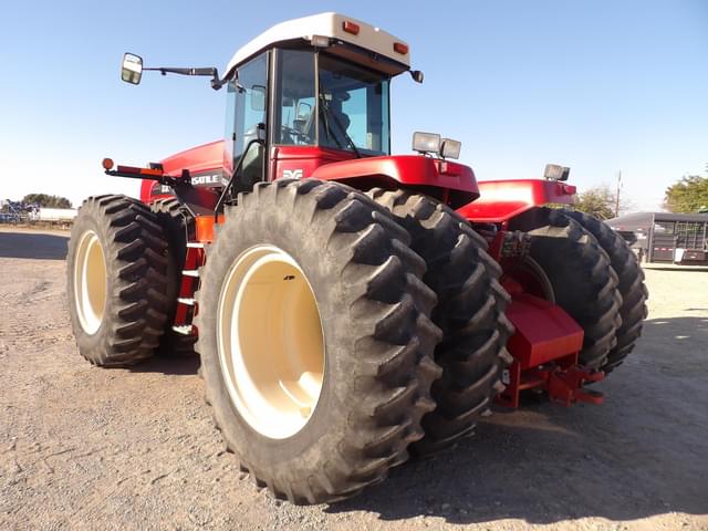 Image of Versatile 2375 equipment image 2