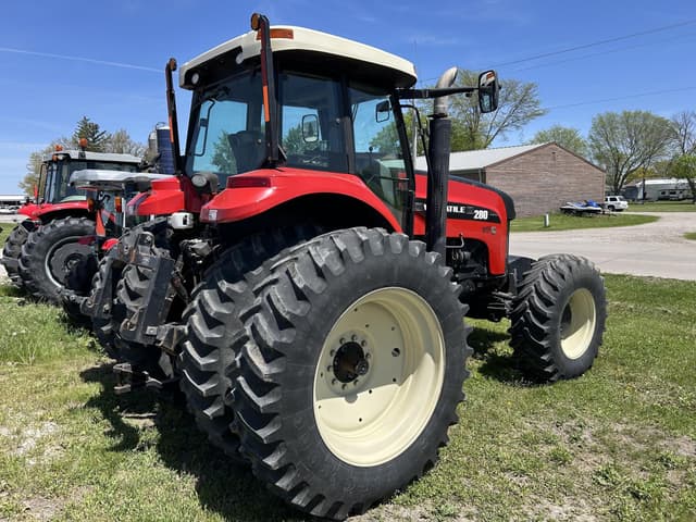 Image of Versatile 280 equipment image 4