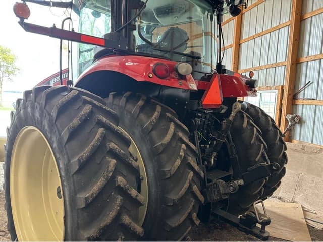 Image of Versatile 310 equipment image 3