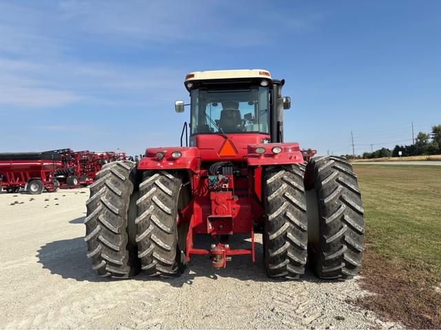 Image of Versatile 375 equipment image 2