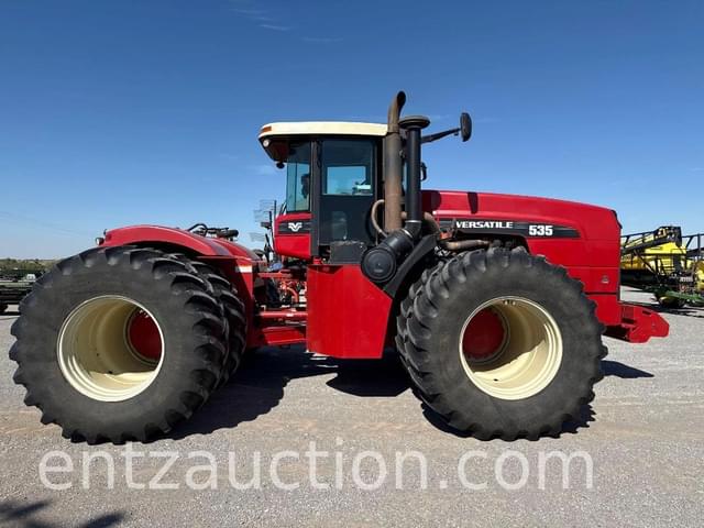 Image of Versatile 535 equipment image 3