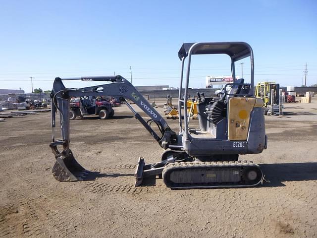 Image of Volvo EC20C equipment image 4