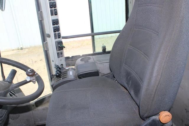 Image of Volvo L70F equipment image 4
