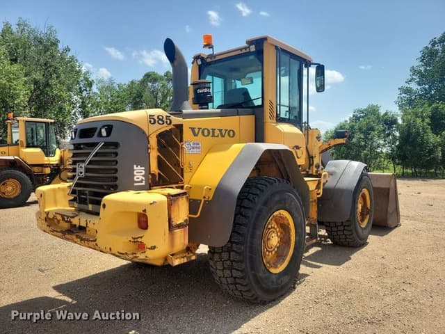 Image of Volvo L90F equipment image 4