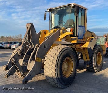 Main image Volvo L90F