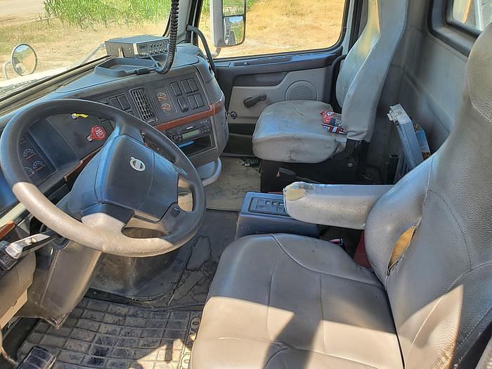 Main image Volvo Undetermined 17