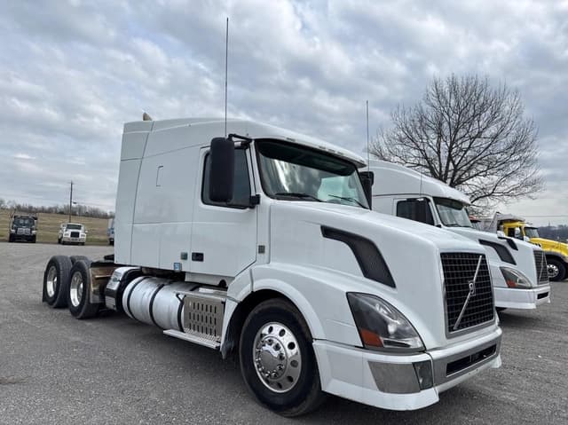 Image of Volvo D13 equipment image 1