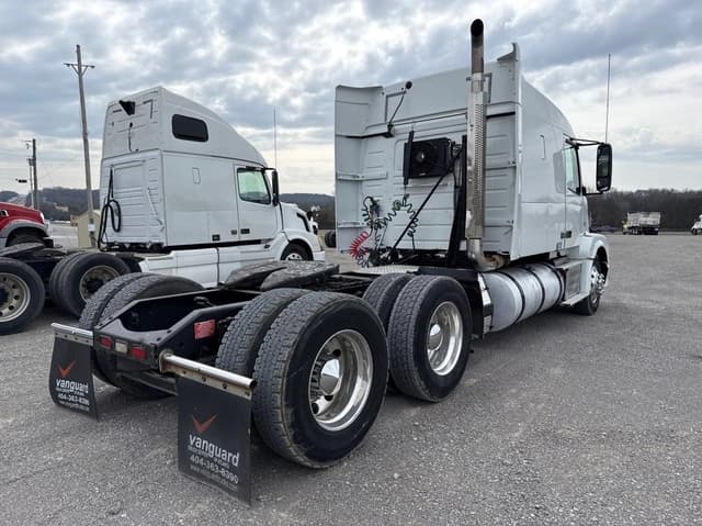 Image of Volvo D13 equipment image 2