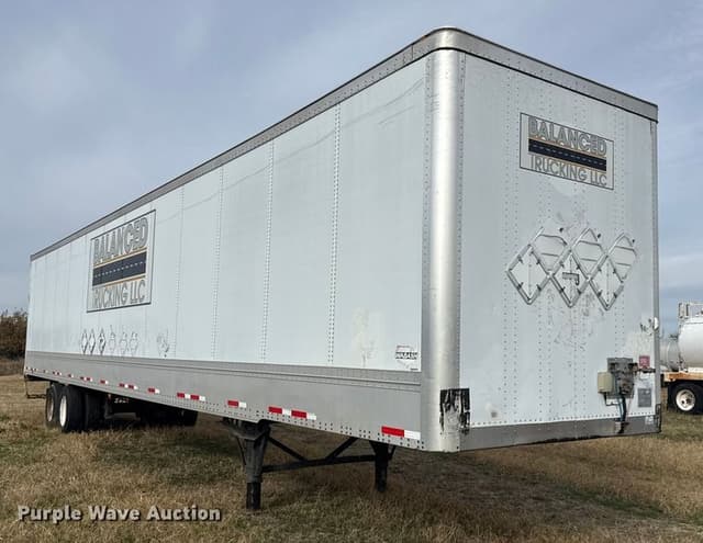 Image of Wabash Dry Van Trailer equipment image 2