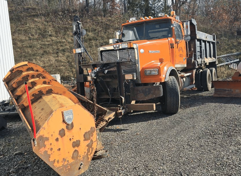 Main image Western Star 49F