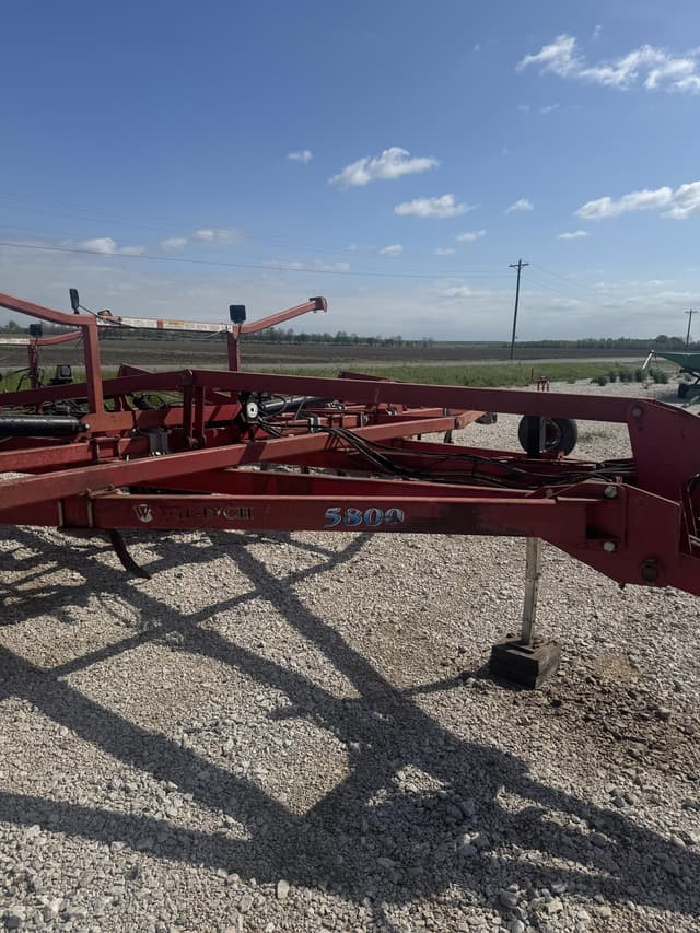 Image of Wil-Rich 5830 equipment image 1