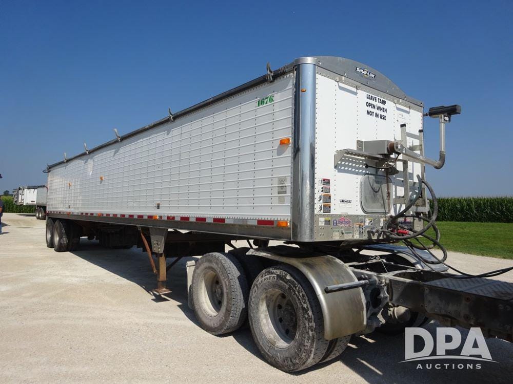 Main image Wilson DWBT600