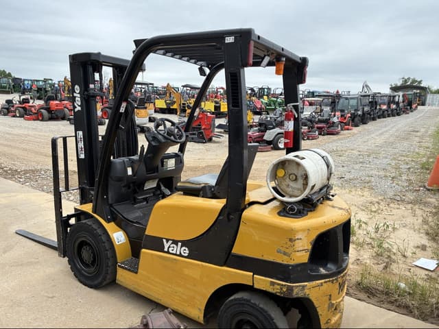 Image of Yale GLP050VX equipment image 3