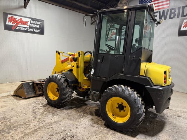 Image of Yanmar V4-6 equipment image 2