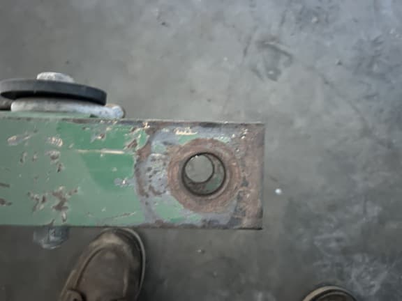 Image of Yetter 1600 equipment image 4