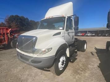 Main image International 4400