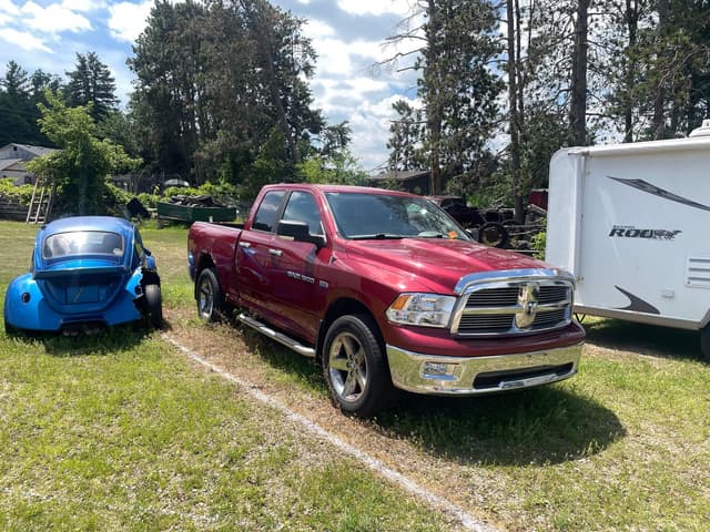 Image of Dodge Ram 1500 equipment image 2