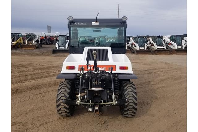 Image of Bobcat 5610 equipment image 1